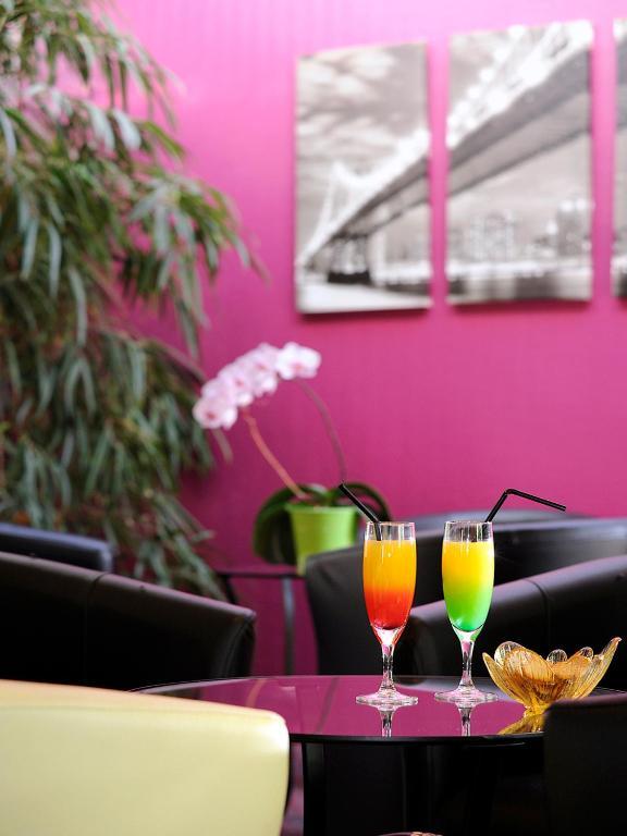 Charme Hotel En Beaujolais Belleville-sur-Saône Екстериор снимка